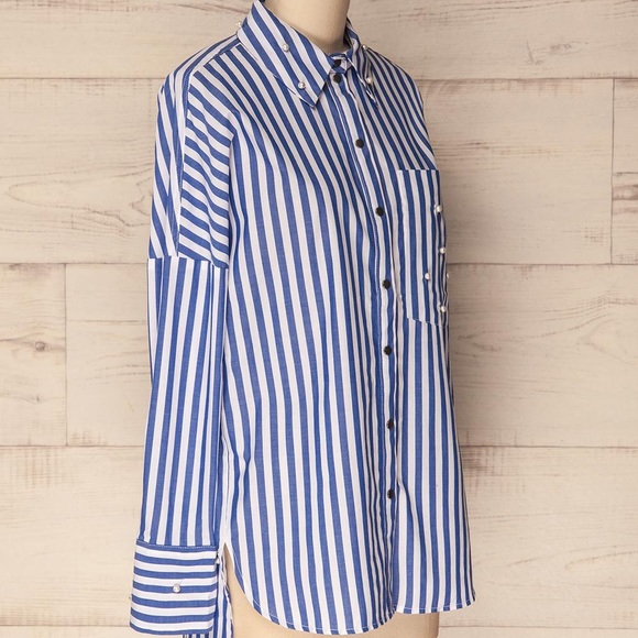 🔥🔥SOLD🔥🔥 Striped Shirt - Picture 5 of 6